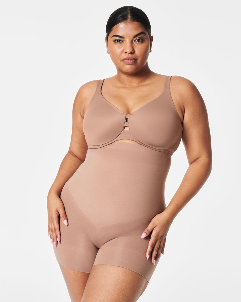 High-Waisted Shorty