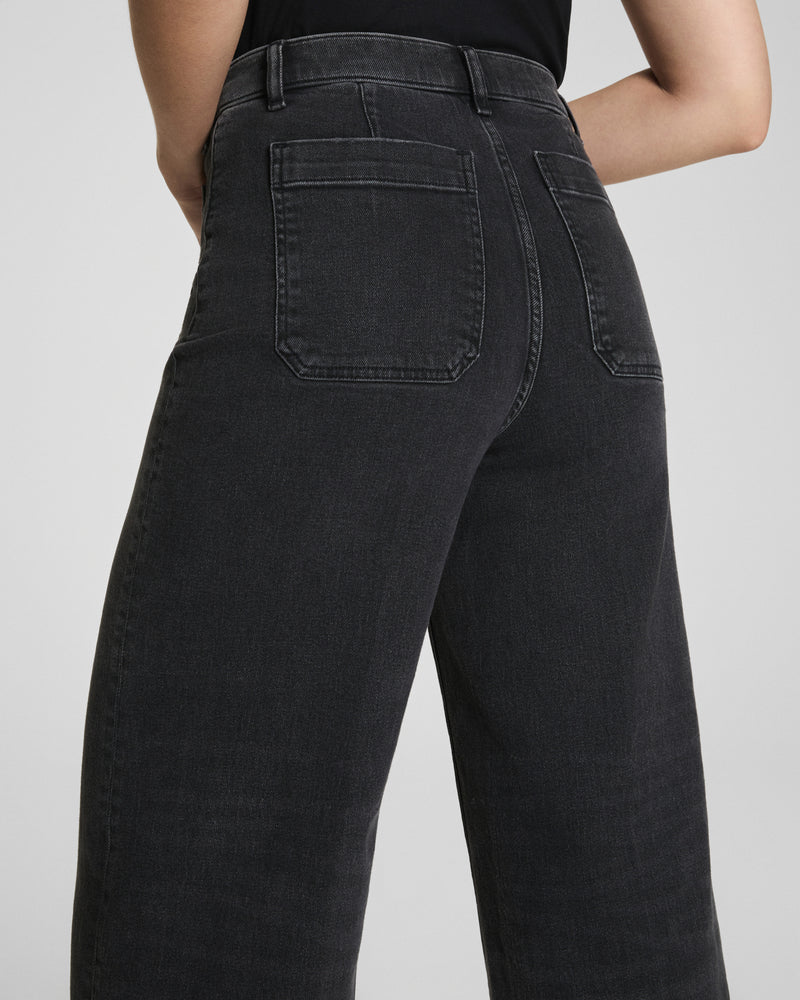 Cropped Wide Leg Jeans with Patch Pockets - Image 4