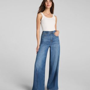 Super Wide Leg Jeans