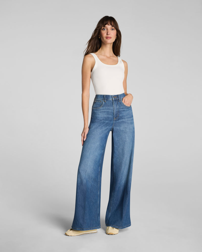 Super Wide Leg Jeans