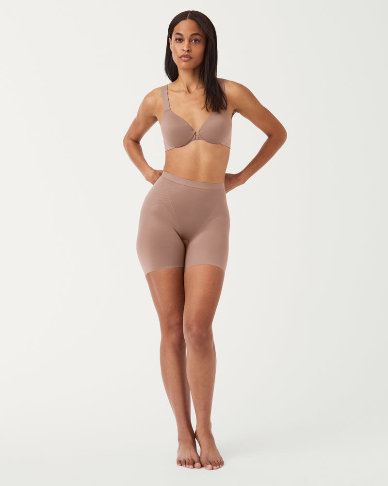 Girlshort - Image 4